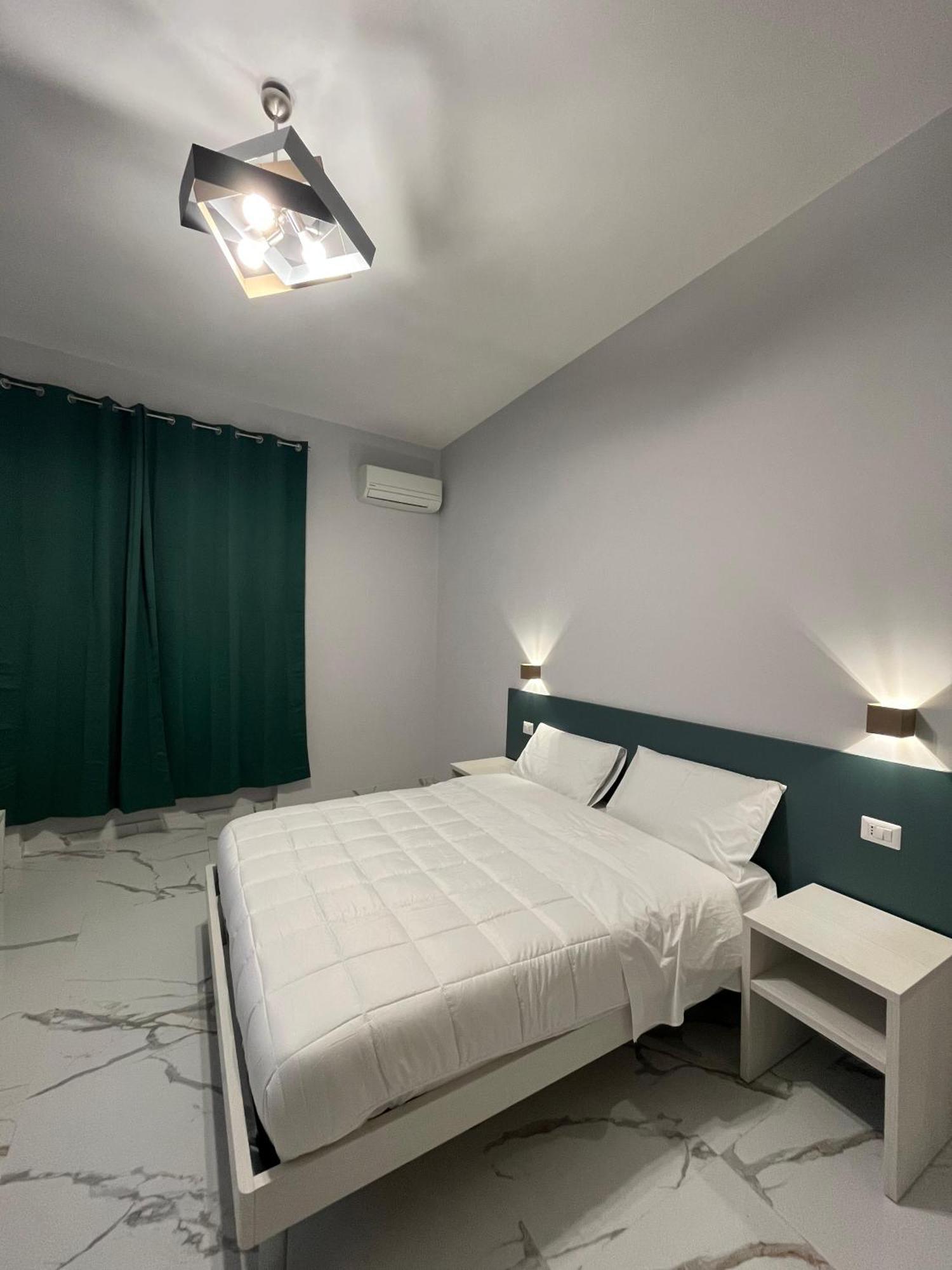 B&B Cadifra Portapiccola 나폴리 외부 사진