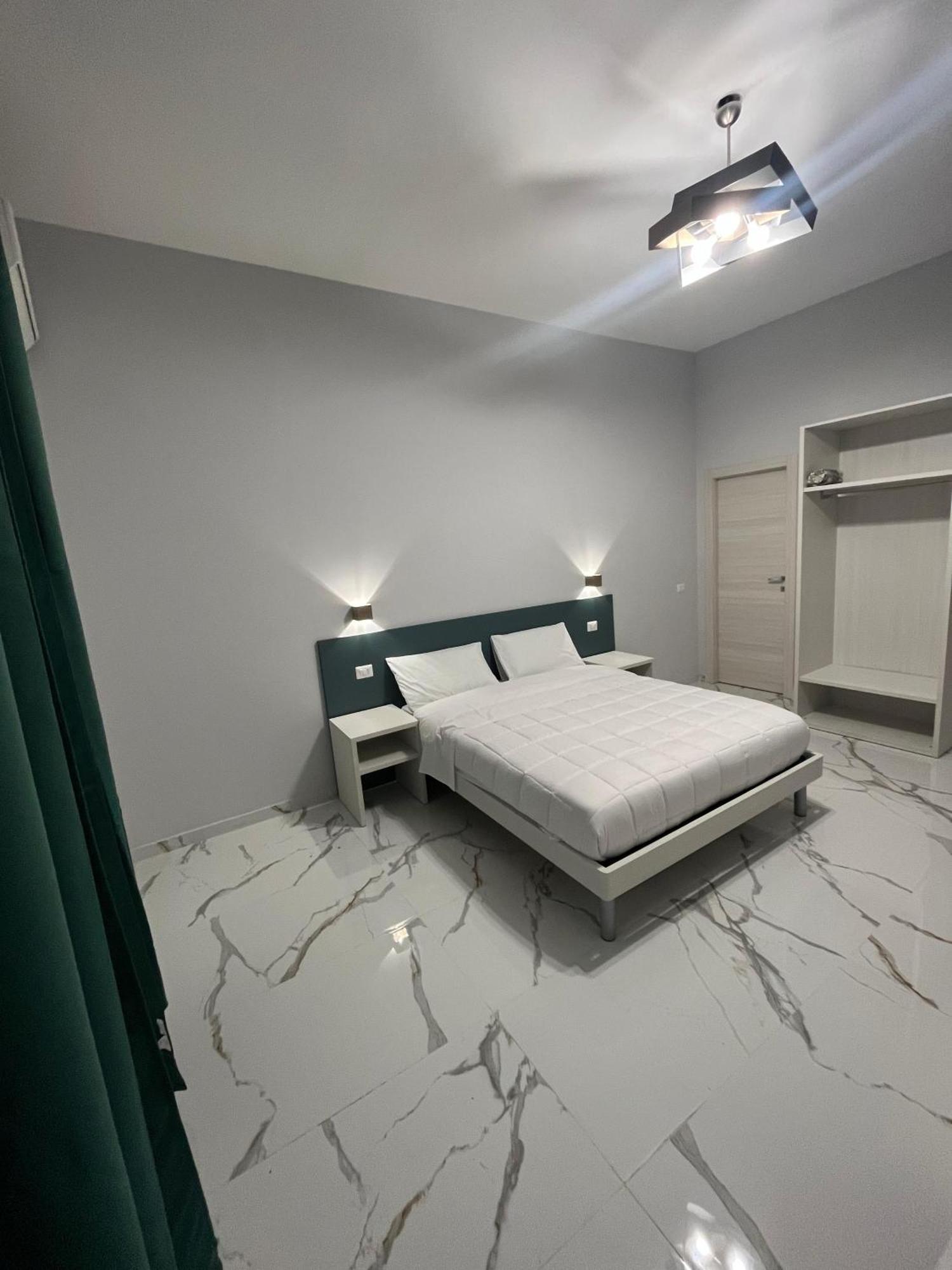 B&B Cadifra Portapiccola 나폴리 외부 사진