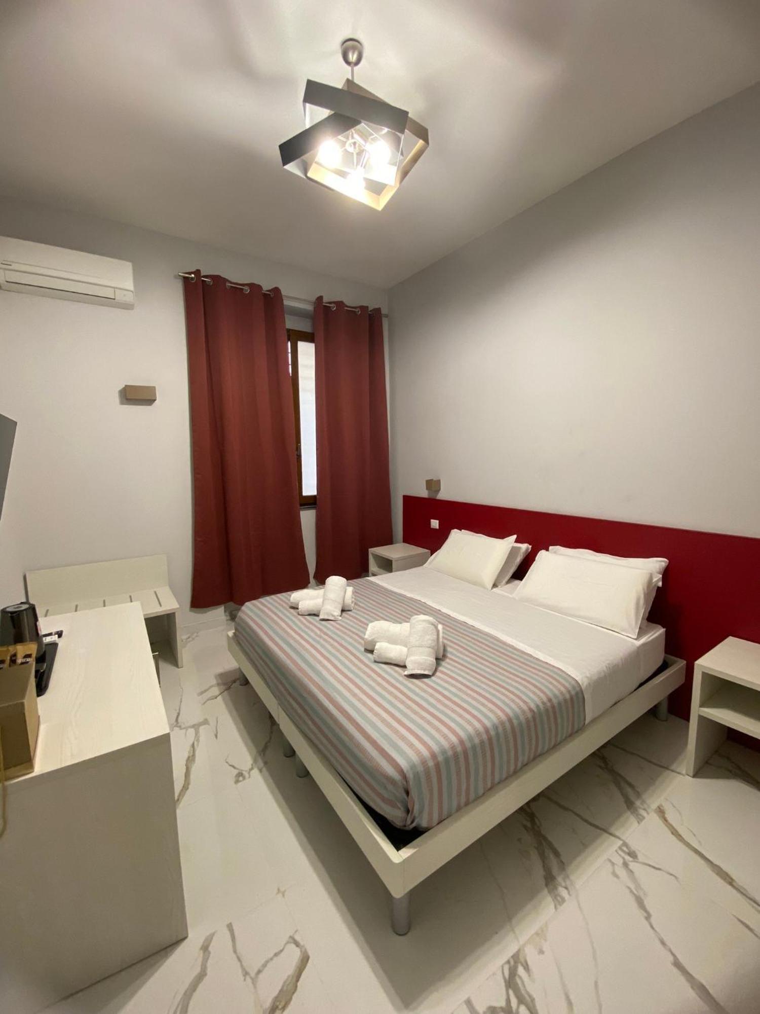 B&B Cadifra Portapiccola 나폴리 외부 사진